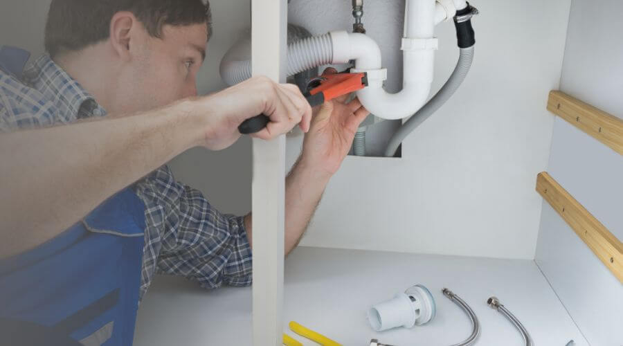 Expert burst pipe repair services in Gorum, LA